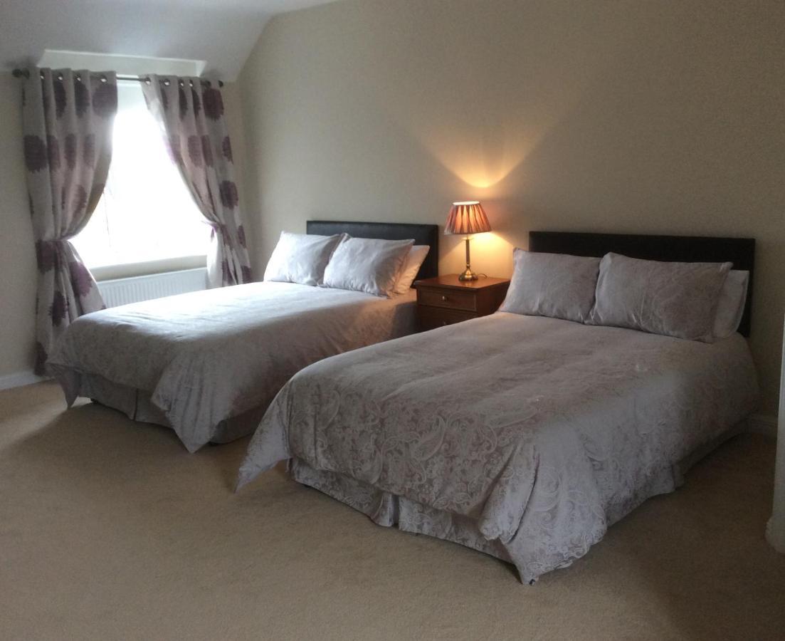 Seven Oaks B&B บัลลีโฮนิส ภายนอก รูปภาพ
