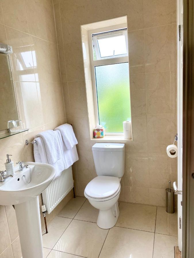 Seven Oaks B&B บัลลีโฮนิส ภายนอก รูปภาพ
